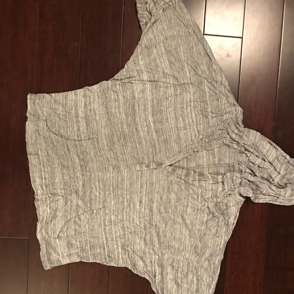 New York and company crop tee